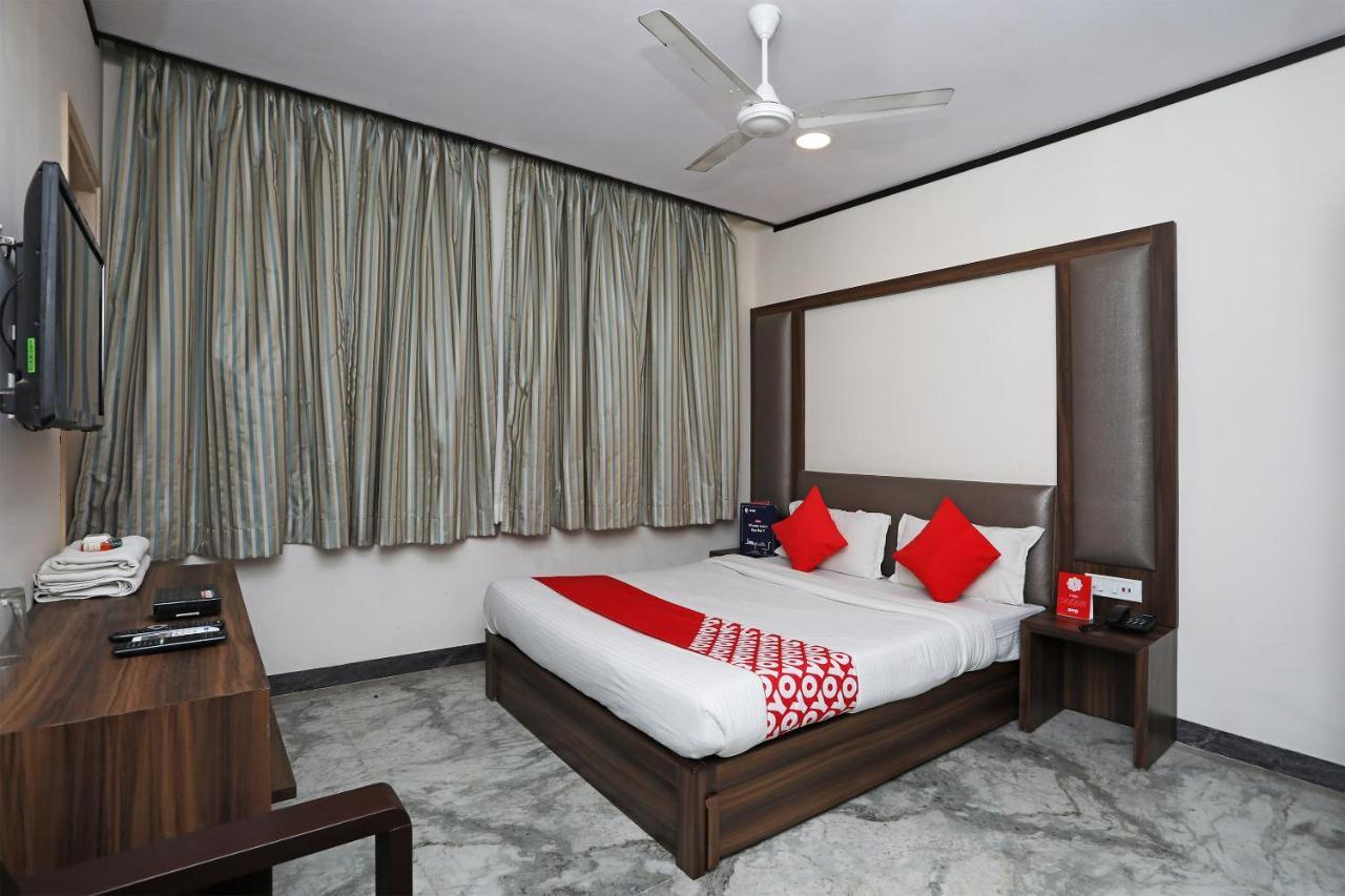 Oyo 15966 Hotel Shivam Kolkata Ngoại thất bức ảnh