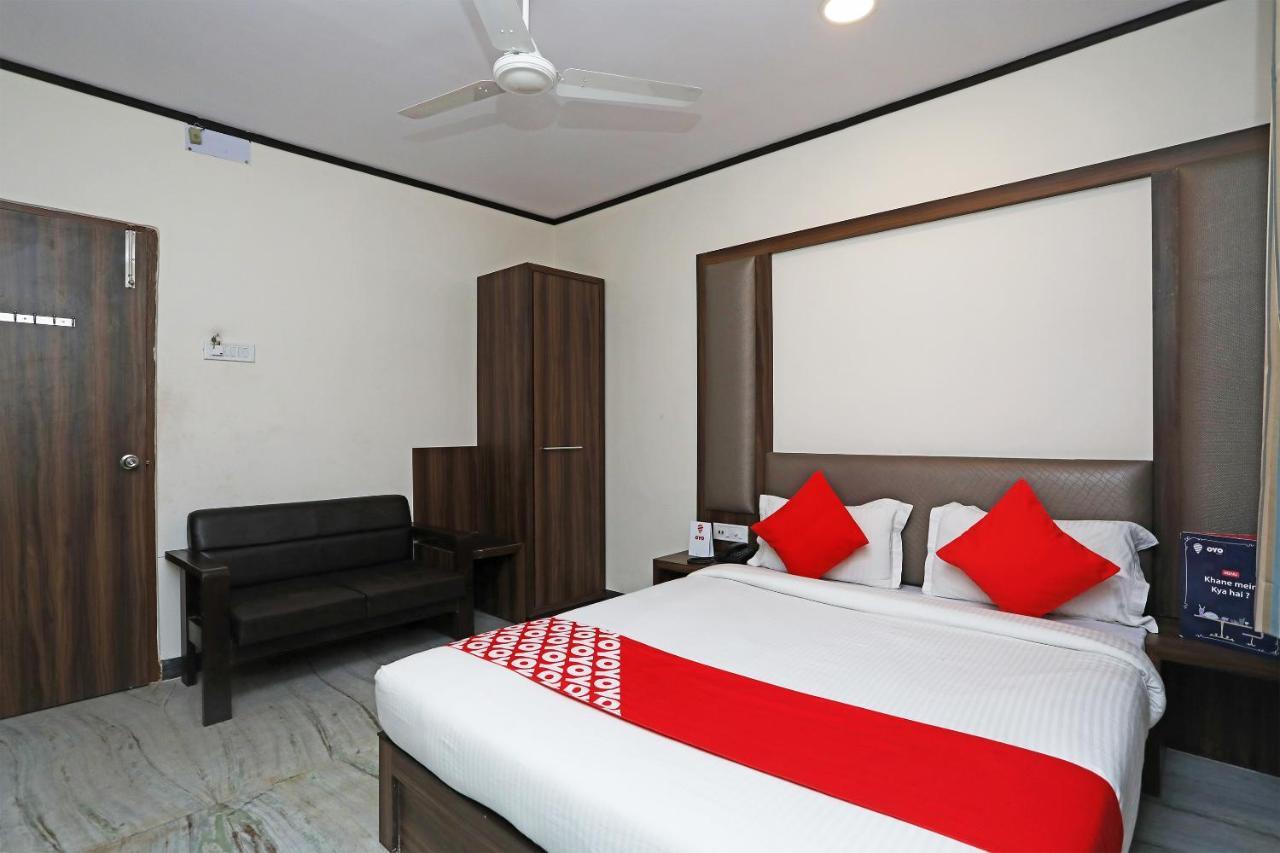 Oyo 15966 Hotel Shivam Kolkata Ngoại thất bức ảnh